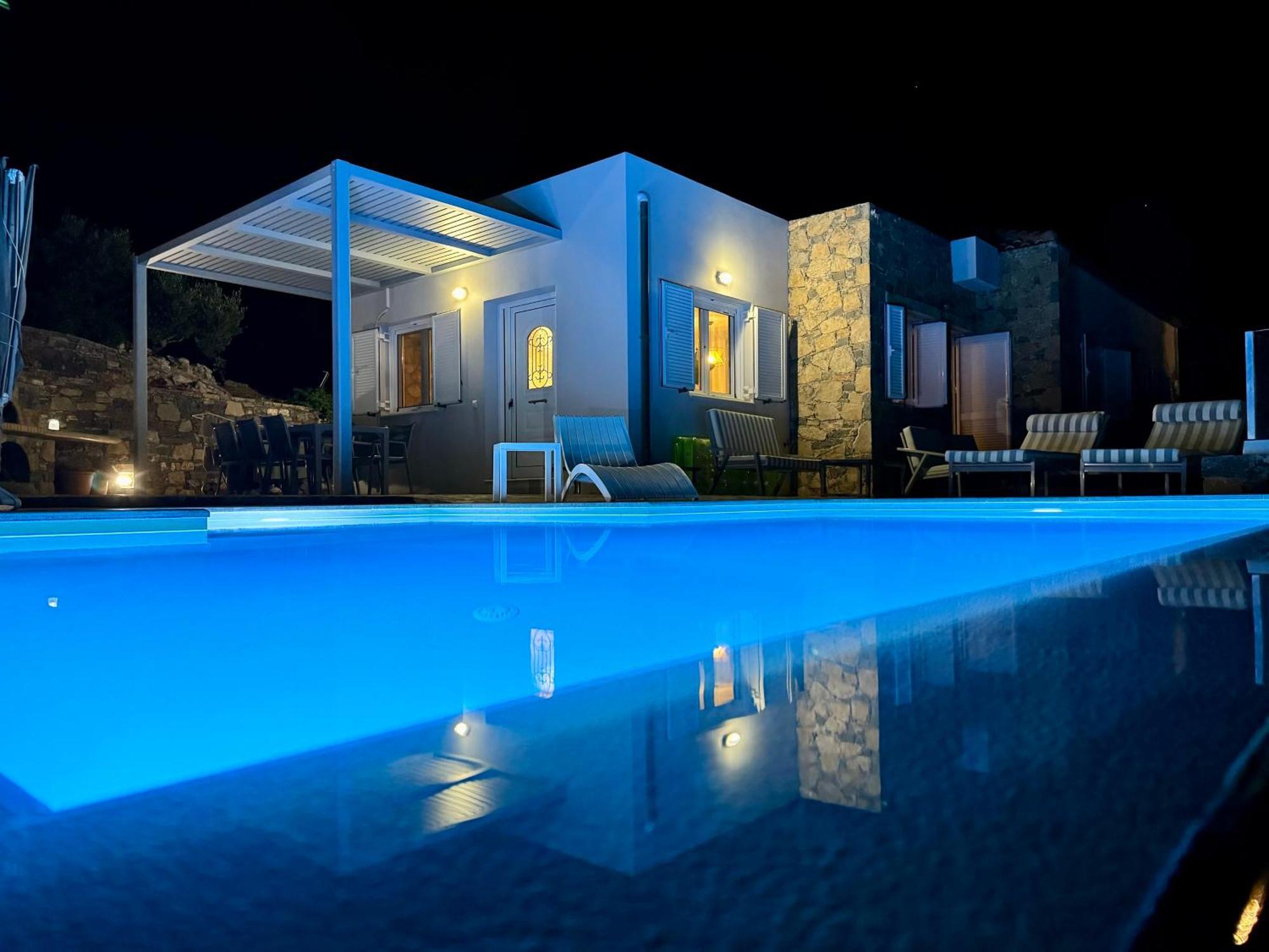 Crete Garden Guesthouse Agios Nikolaos  Exterior photo
